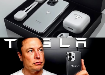 Elon Musk’s $799 Tesla Pi Phone 2026 LEAKED – The iPhone K!ller Is Finally Here! The wait is finally over! Elon Musk has just revealed the Tesla Pi Phone 2026 priced at only $799, and it’s nothing short of a game-changer.